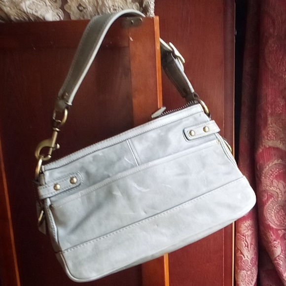 Coach leather shoulder bag in grey super cool chunky style meant to look distres - Picture 11 of 11